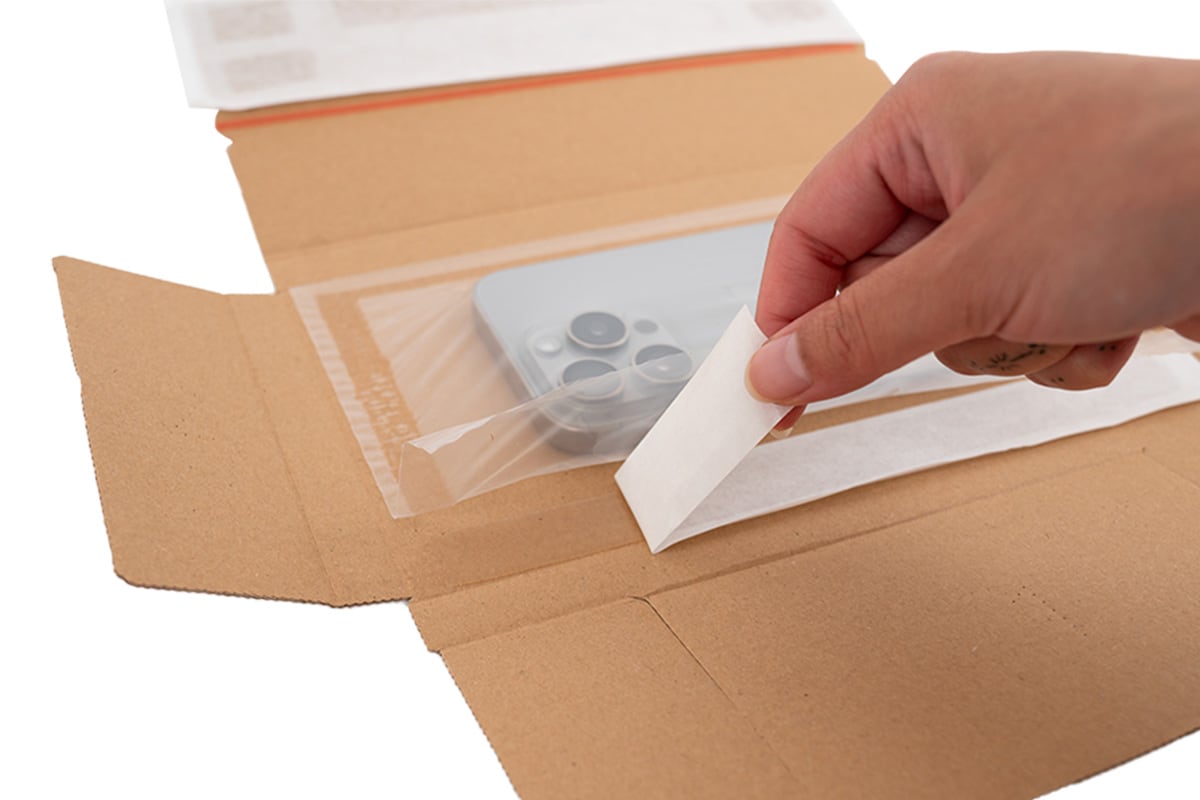 Smartphone verzenddoos met fixeerfolie - 235 x 122 x 20mm