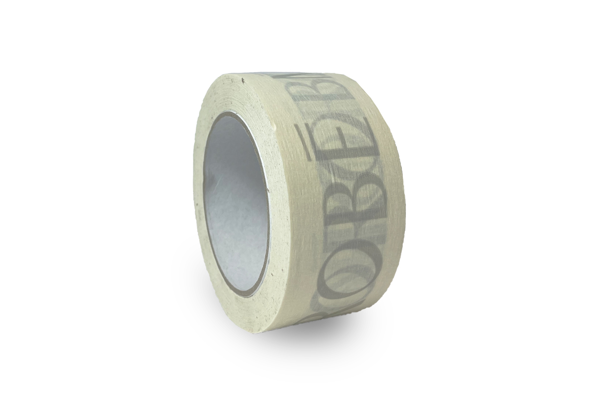 Bedrukte papieren tape wit - 50mm x 50m (3 kleuren) Bedrukte papieren tape wit - 50mm x 50m (3 kleuren)